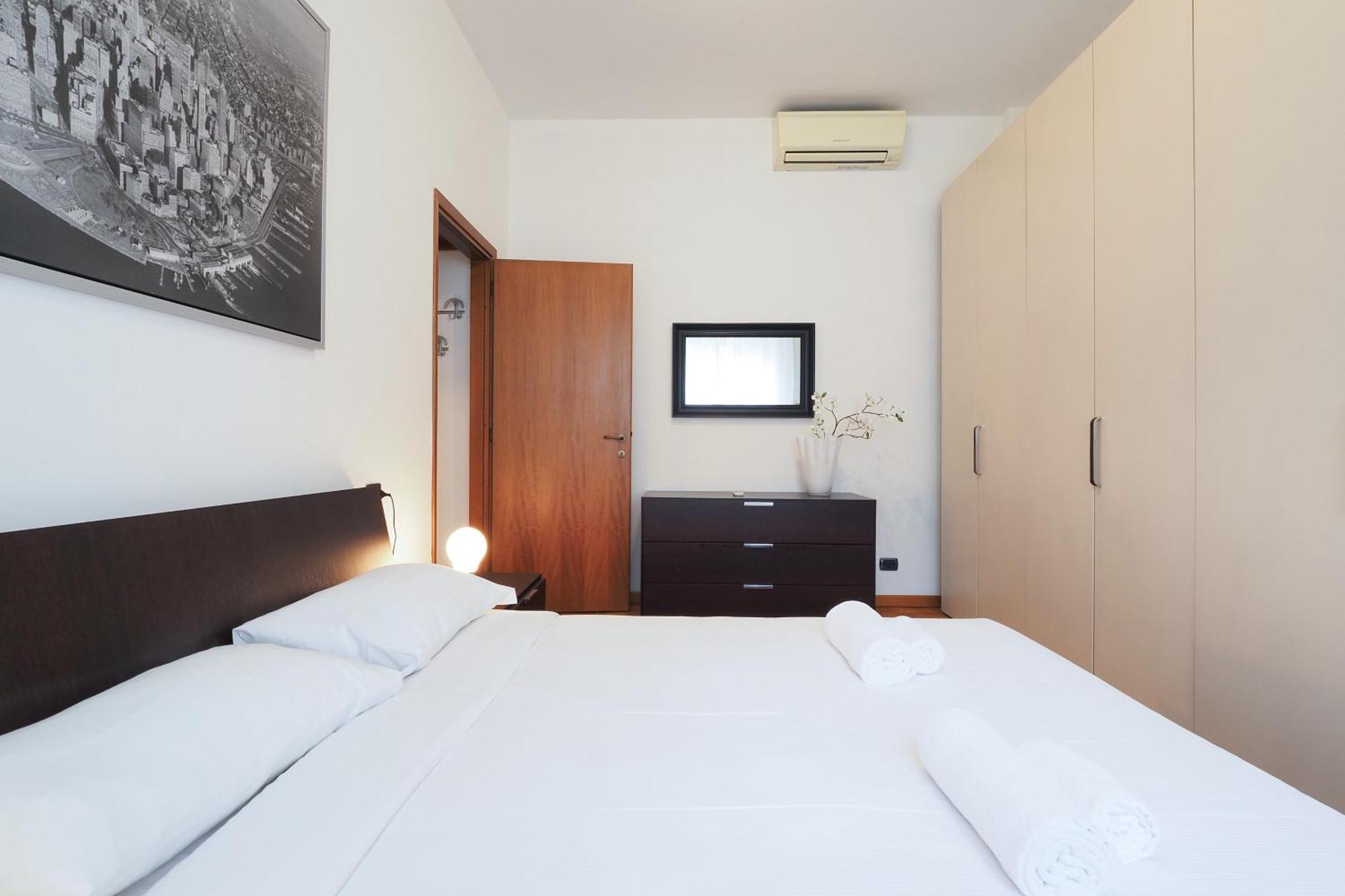 Primopiano - Palmaria B Apartman Milánó Kültér fotó