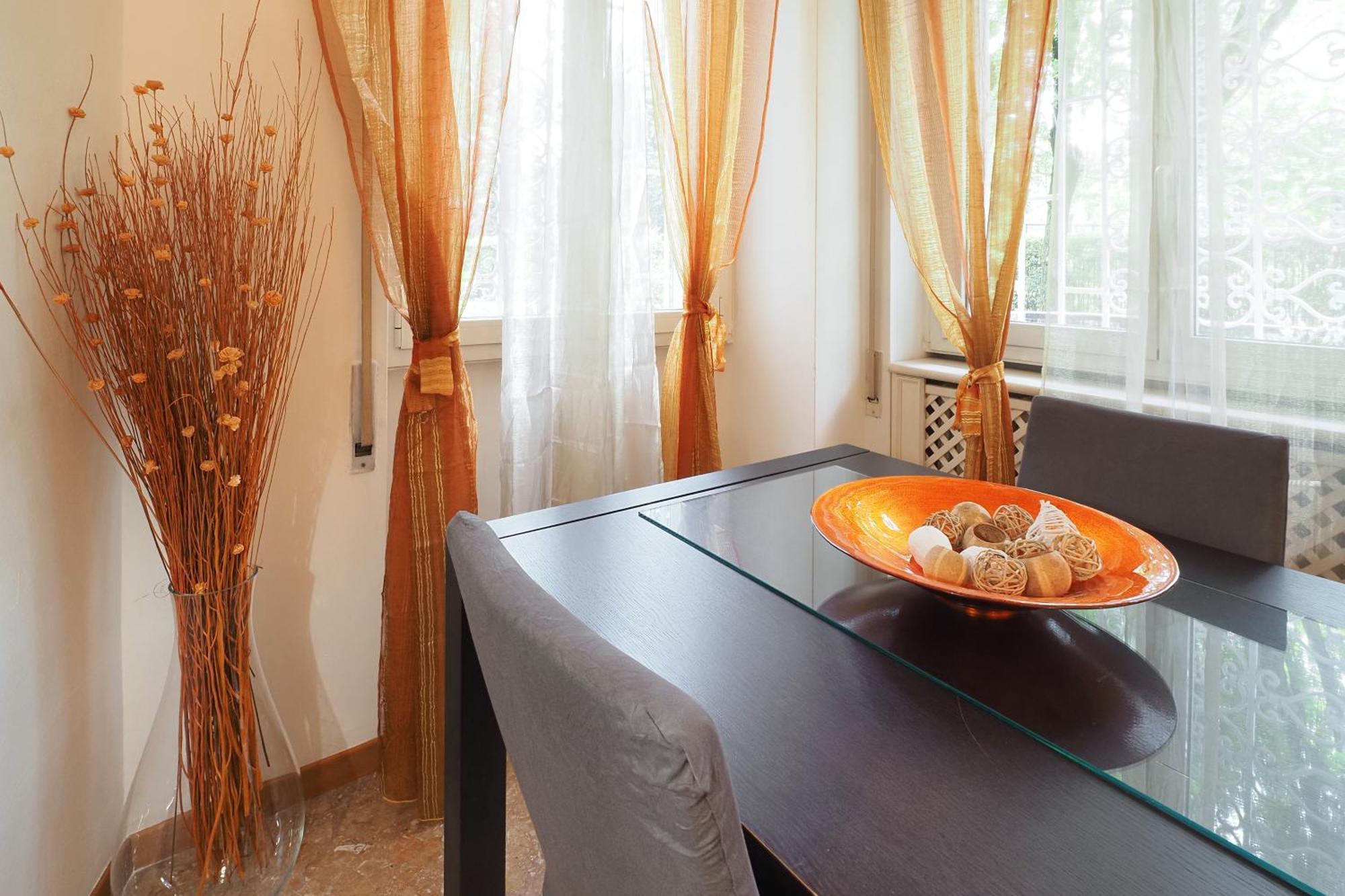 Primopiano - Palmaria B Apartman Milánó Kültér fotó
