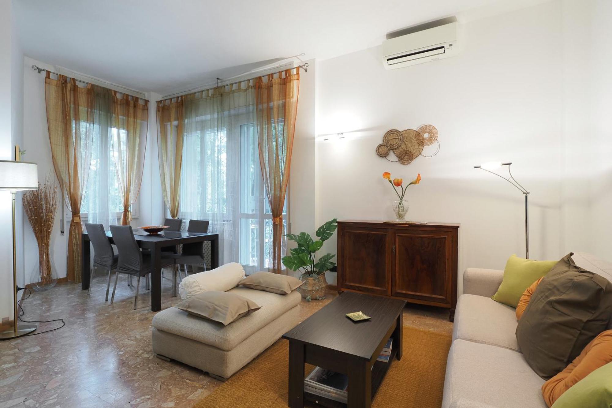 Primopiano - Palmaria B Apartman Milánó Kültér fotó
