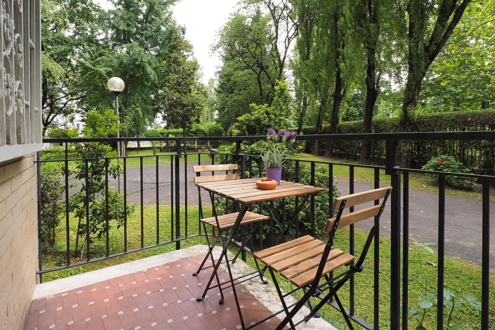 Primopiano - Palmaria B Apartman Milánó Kültér fotó